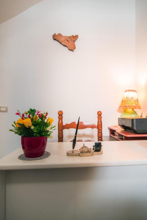 B&B U Prufissuri Avola Kültér fotó